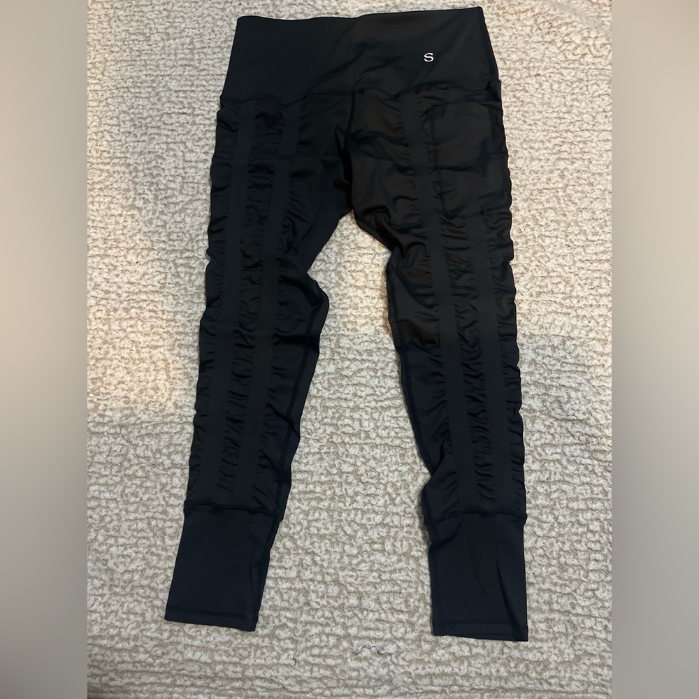Black Women's Resistance Band Leggings - Brand: Skinnify
